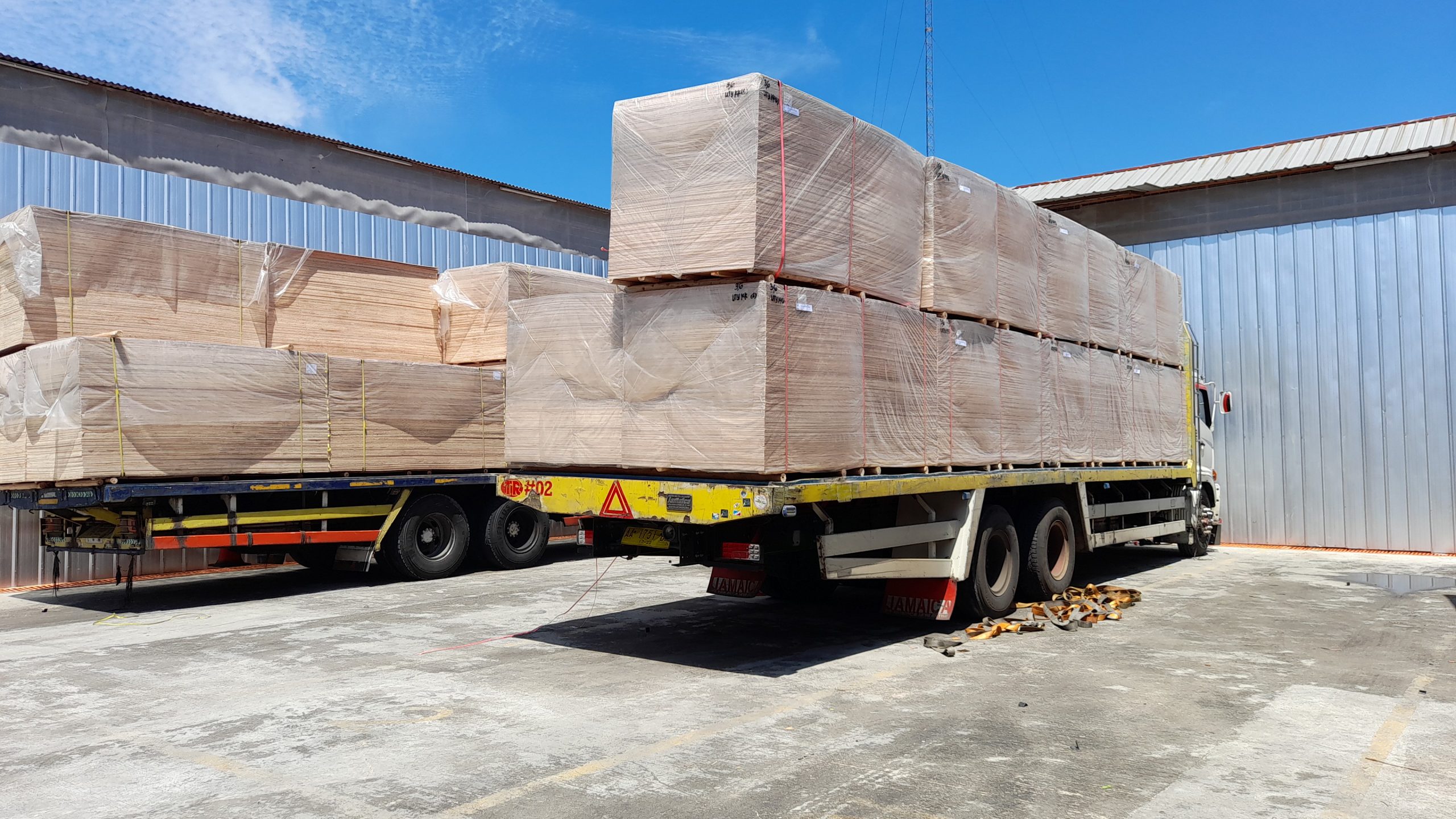 Plywood commodities export